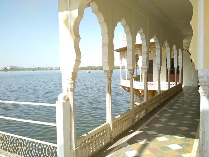 Phool Mahal Palace Кішангарх Екстер'єр фото
